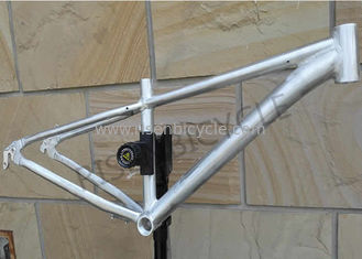 الصين إطار الدراجة من الألومنيوم 26r 13.5 بوصة دراجة جبلية BMX / قفزة قذارة Hardtail المزود